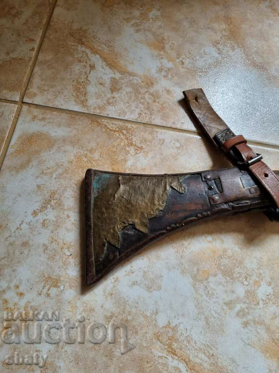 Pușcă veche securizată. cu preț € 655.00 | 1281.07 BGN