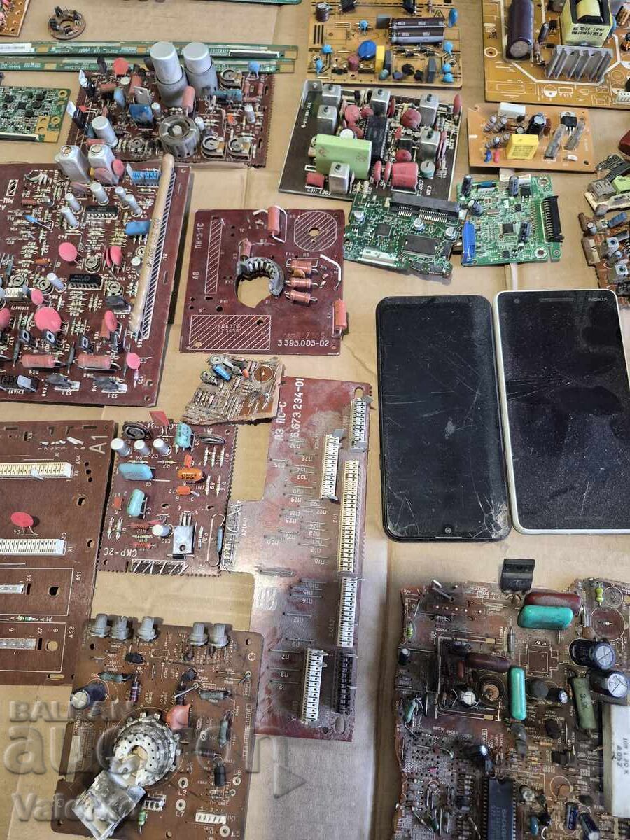 Licitație Electronic scrap. 6 kilograme