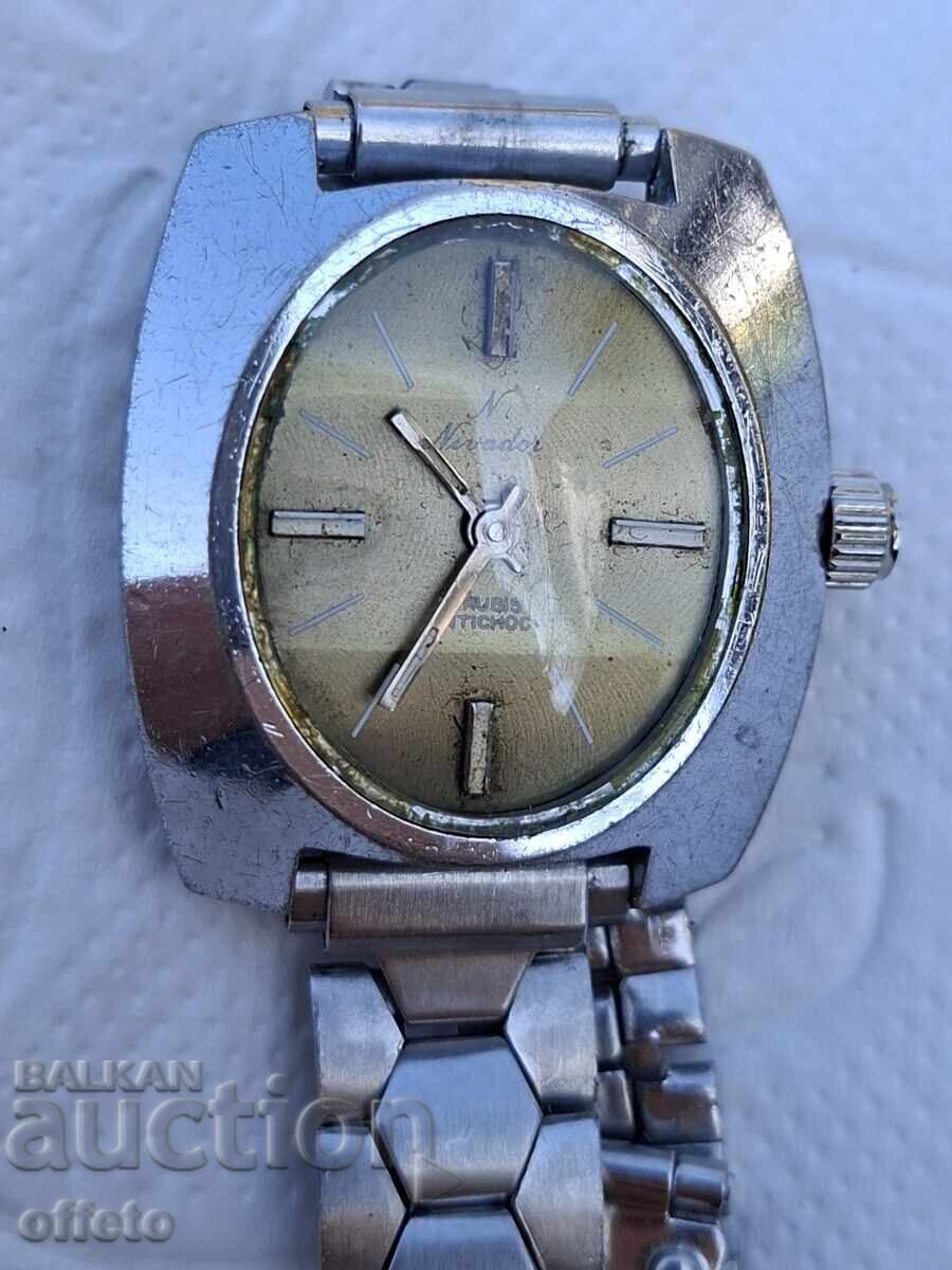 ЧАСОВНИК SWISS MADE РАБОТИ