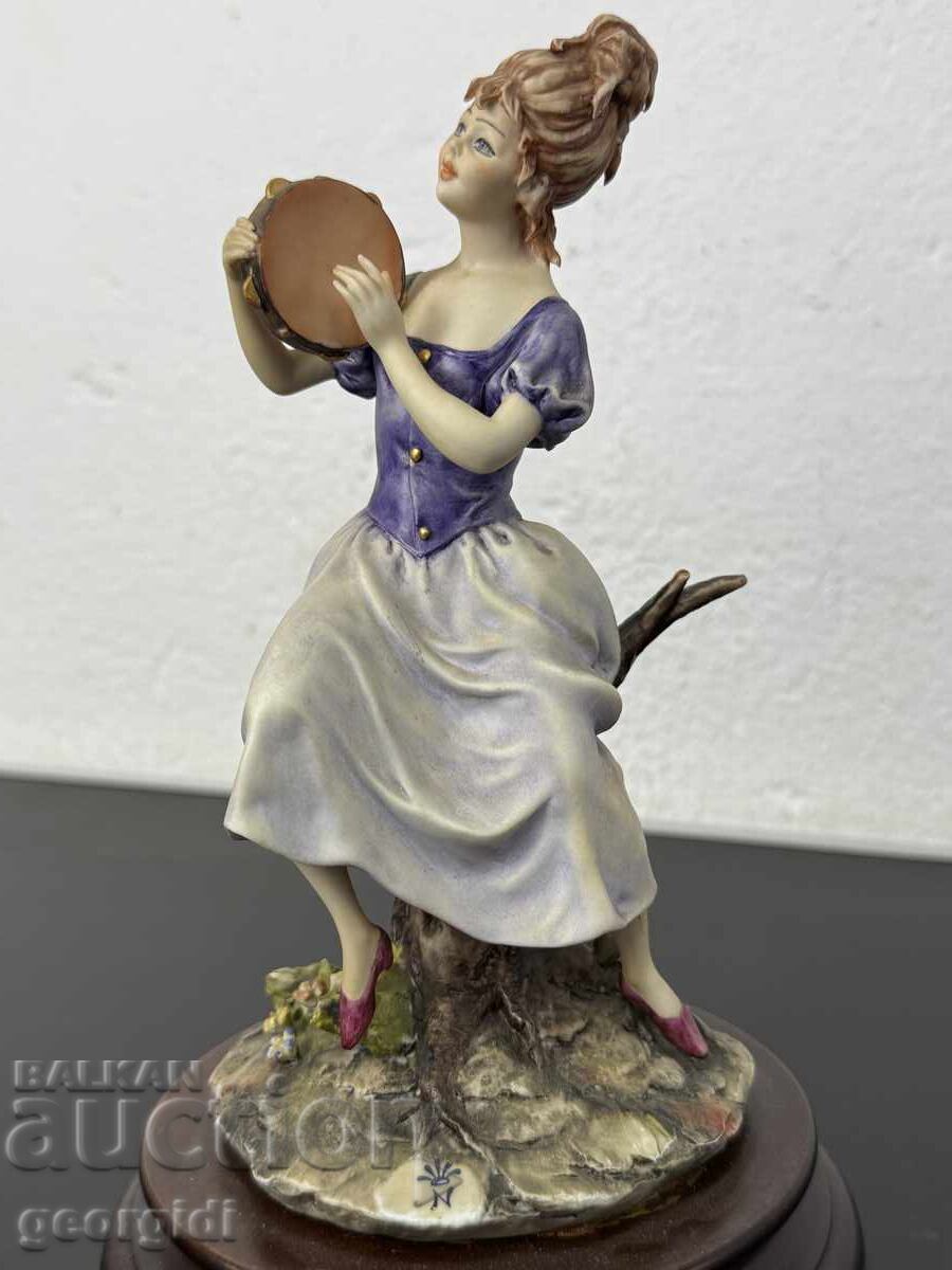 Figurină din porțelan Sartori / Sartori / Capodimonte nr. 7962 - 7