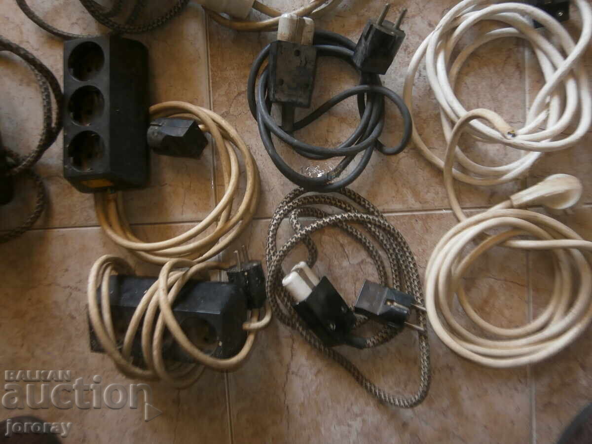 Licitație Materiale electrice prelungitoare, prelungitoare cu mai multe prize