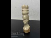 Bust sculptat african din fildeș. Nr. 7967