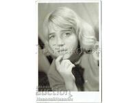 SMALL OLD PHOTO "BLONDE AMBITION" J396