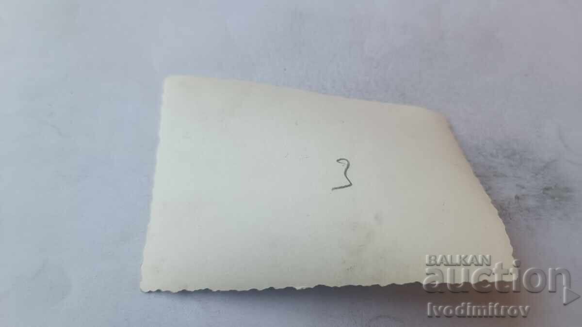 Photo Sofia Two girls for a walk with price € 1.18 | 2.31 BGN