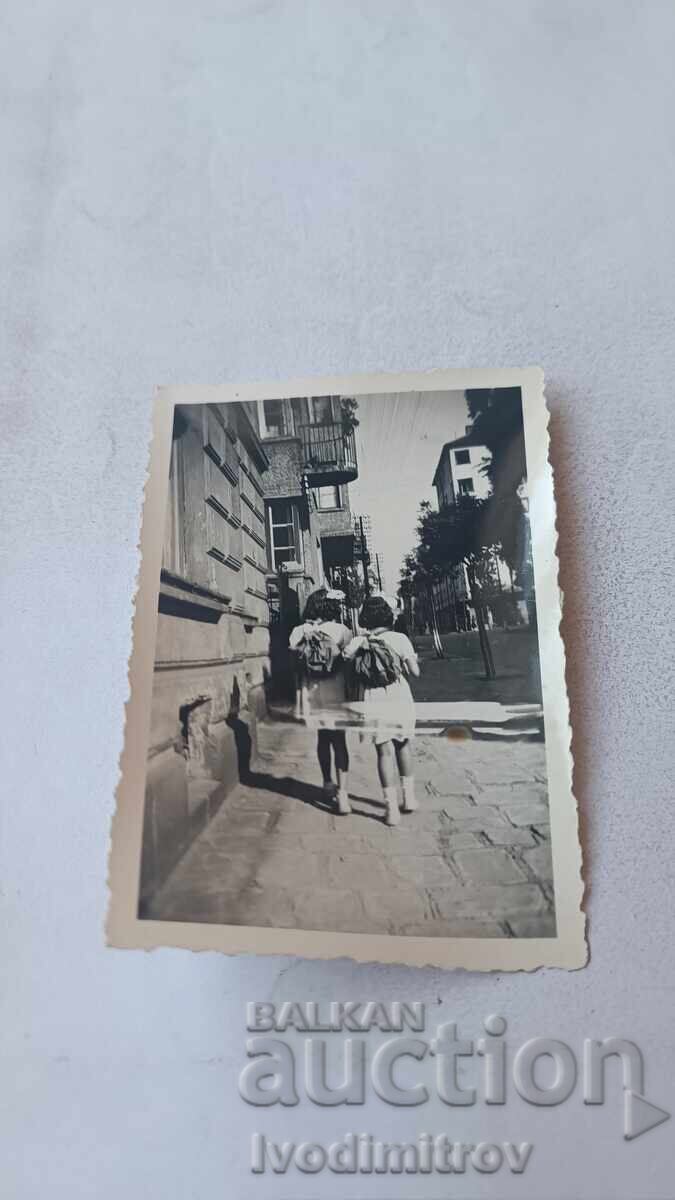 Photo Sofia Two girls for a walk