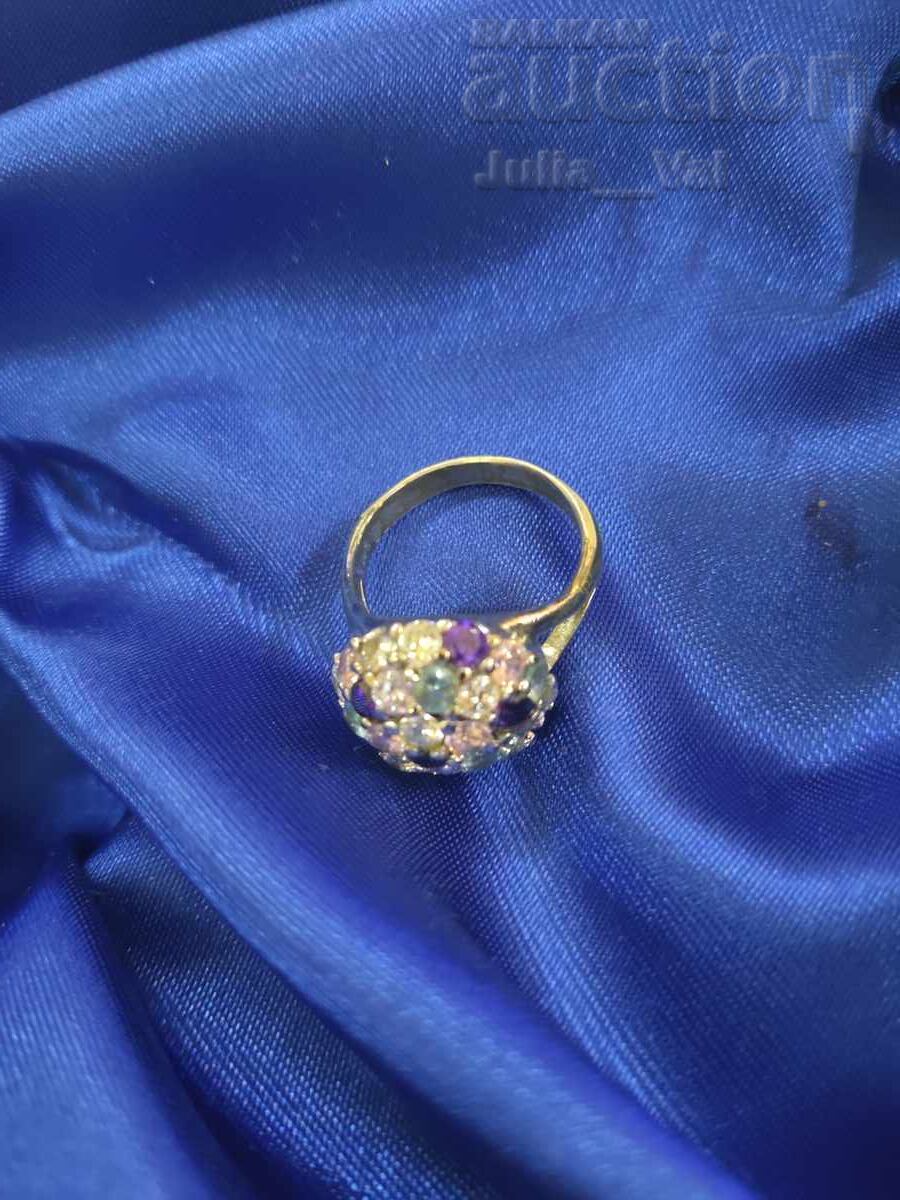 Frumos inel argintiu BZC de 0.01 cenți cu preț € 1.50 | 2.93 BGN