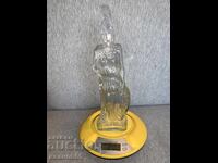 Sticlă de sticlă în formă de soldat roman