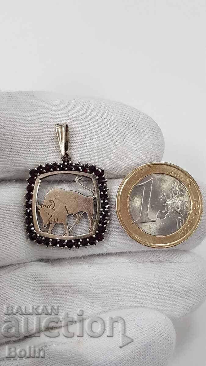 Pandantiv argintiu, placat cu aur, cu granate, zodie Taur - 6