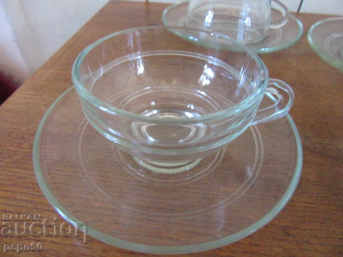 6 buc. CĂNI CU FARFURIOARE PENTRU CEAI SAU CAFEA - SOCIALISM TIMPURIU cu preț € 15.00 | 29.34 BGN