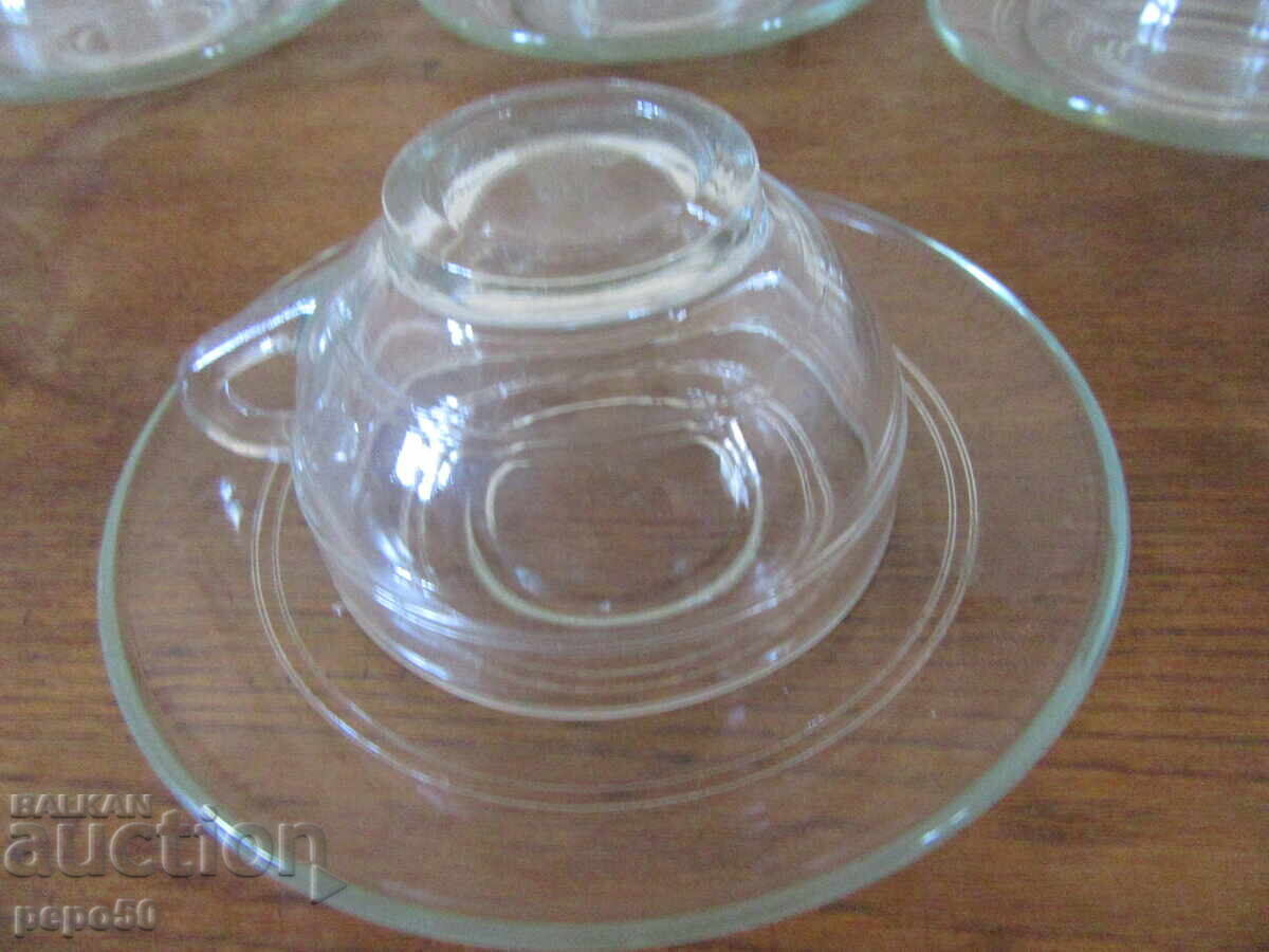 Licitație 6 buc. CĂNI CU FARFURIOARE PENTRU CEAI SAU CAFEA - SOCIALISM TIMPURIU