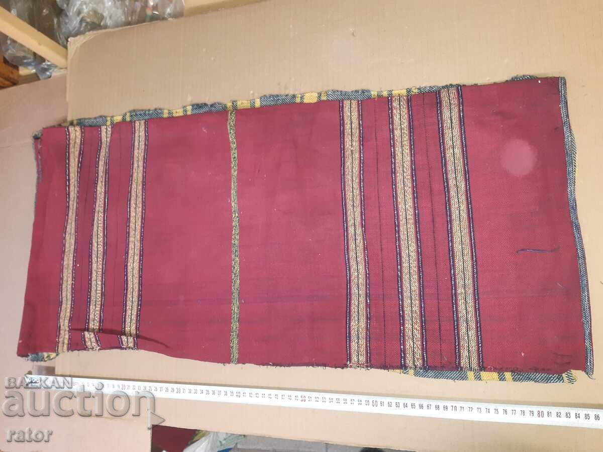 Husă autentică din lână țesută. Costumele