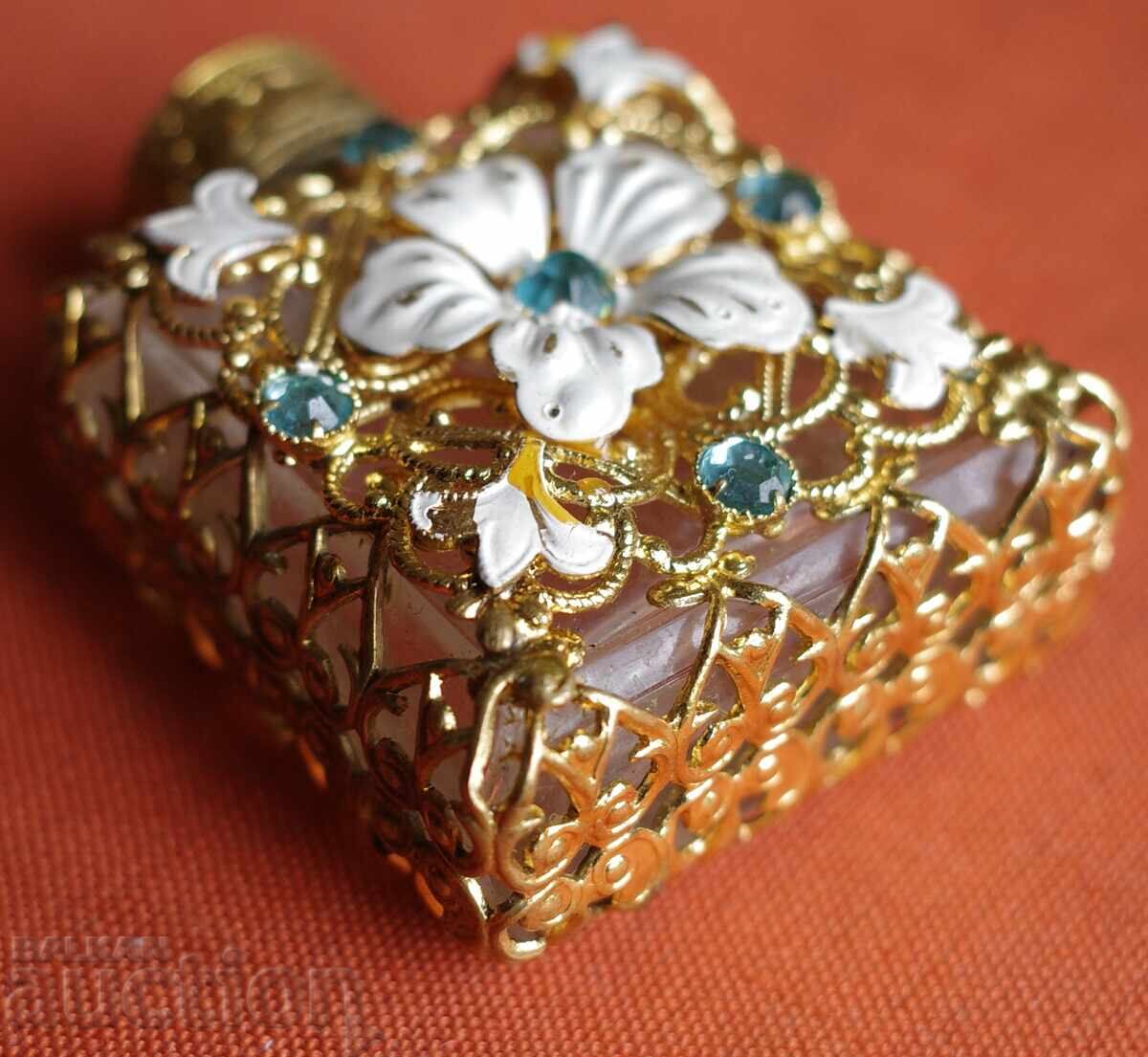 Butilka za parfyum za pŭtuvane με τιμή € 20.00 | 39.12 BGN