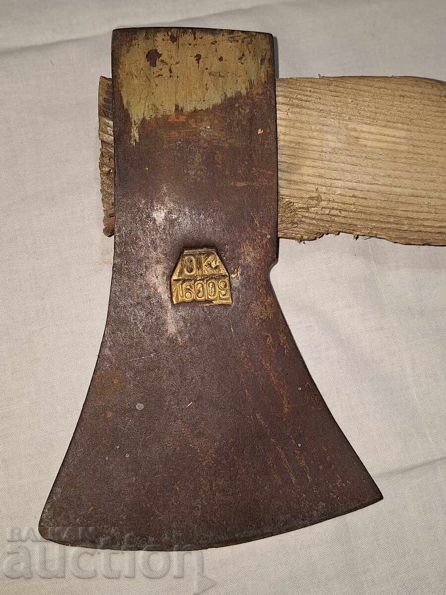 An old axe