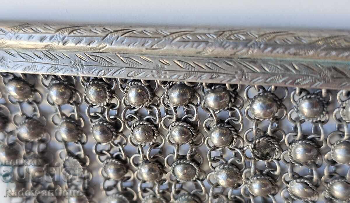 Brățară etnică bulgărească renascentistă din argint, impresionantă cu preț € 41.00 | 80.19 BGN