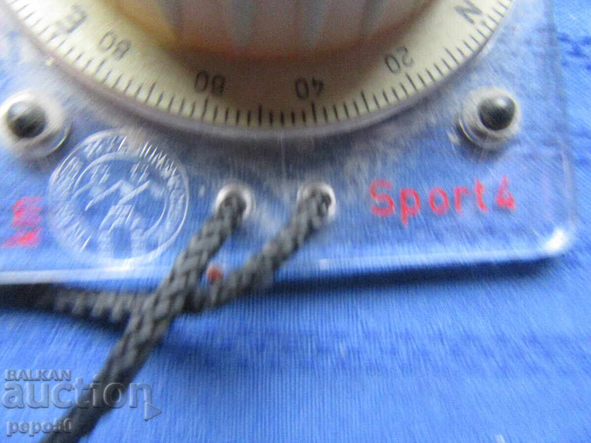 Livrarea Compas pentru orientare turistică - de la SOCEC