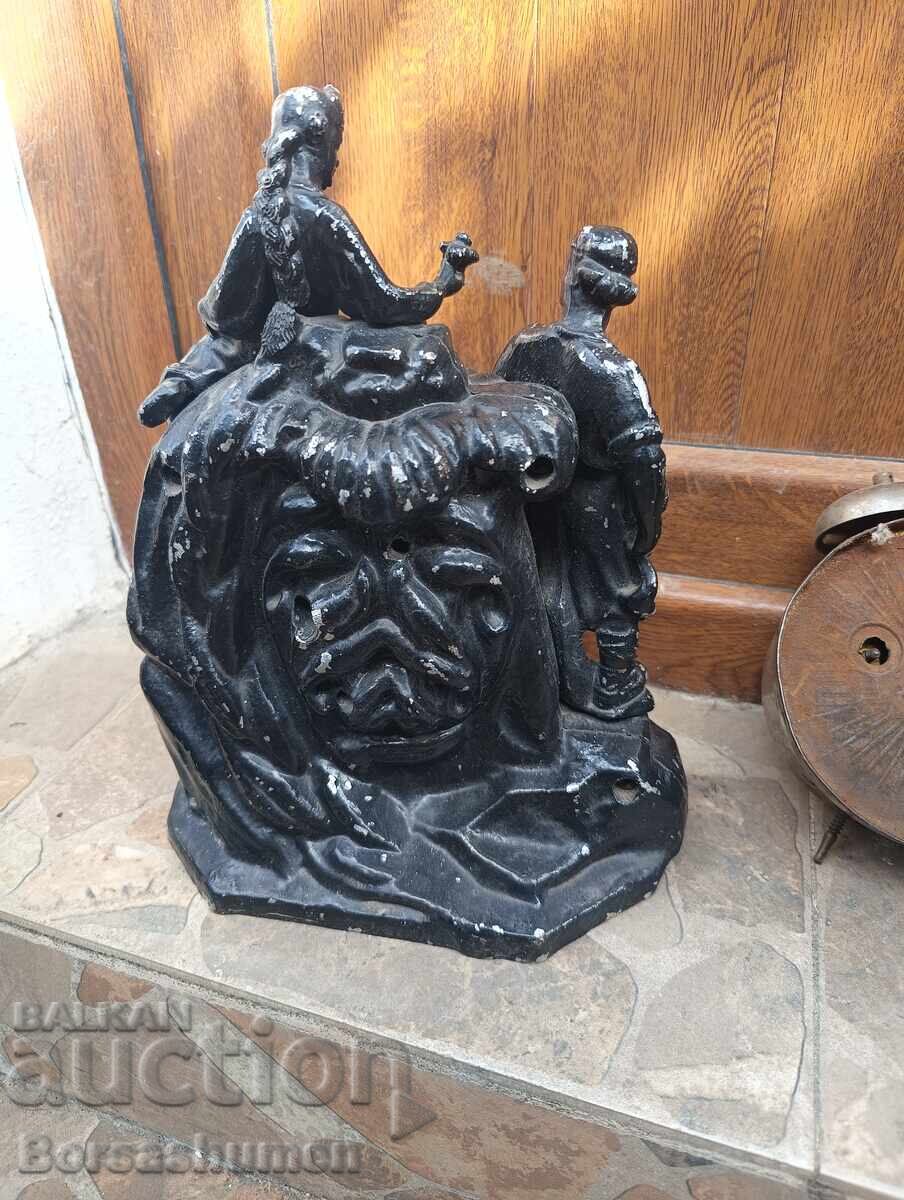 Suport pentru ceas de șemineu cu preț € 5.50 | 10.76 BGN