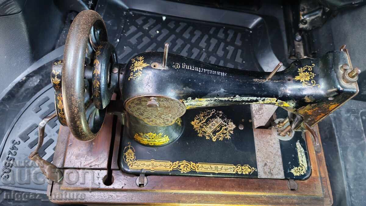 Prodavam 2 shevni mashini Singer i Union