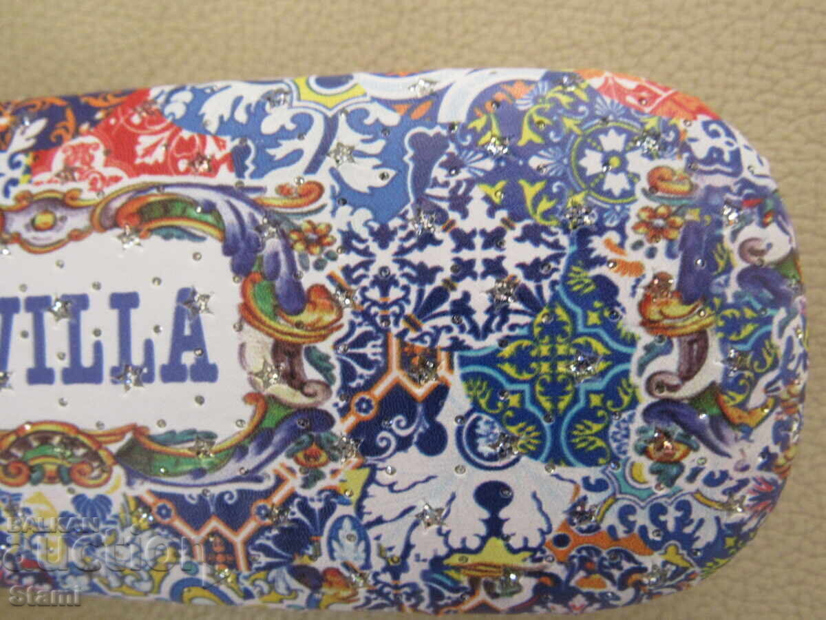 Аукцион Калъф за очила от Севия, Испания