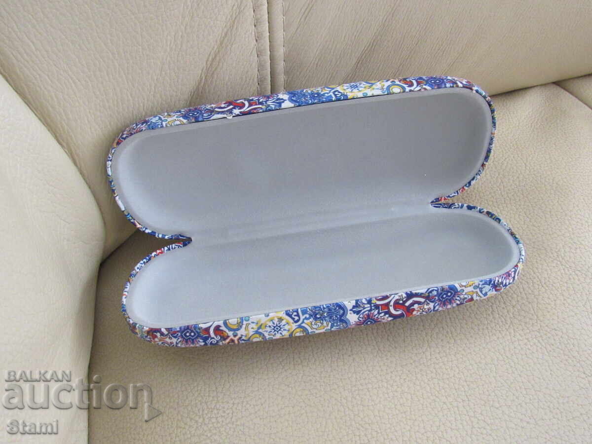 Калъф за очила от Севия, Испания - 5