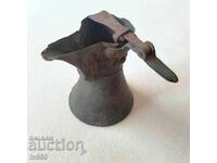 ПРОДАВАМ РЯДКО СТАРО ОСМАНСКО/ТУРСКО МЕДНО ДЖЕЗВЕ ЗА КАФЕ