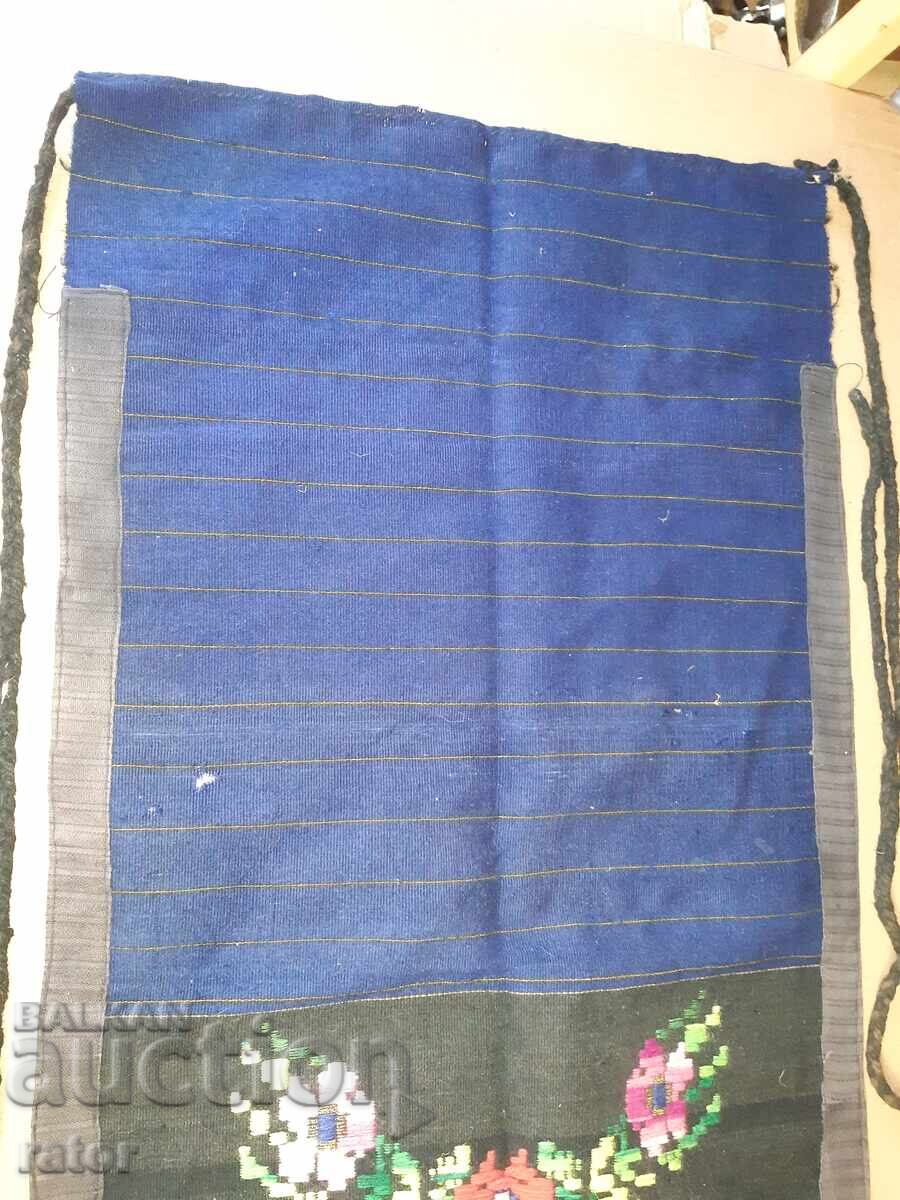 Delivery of Authentic woven woolen apron, costume