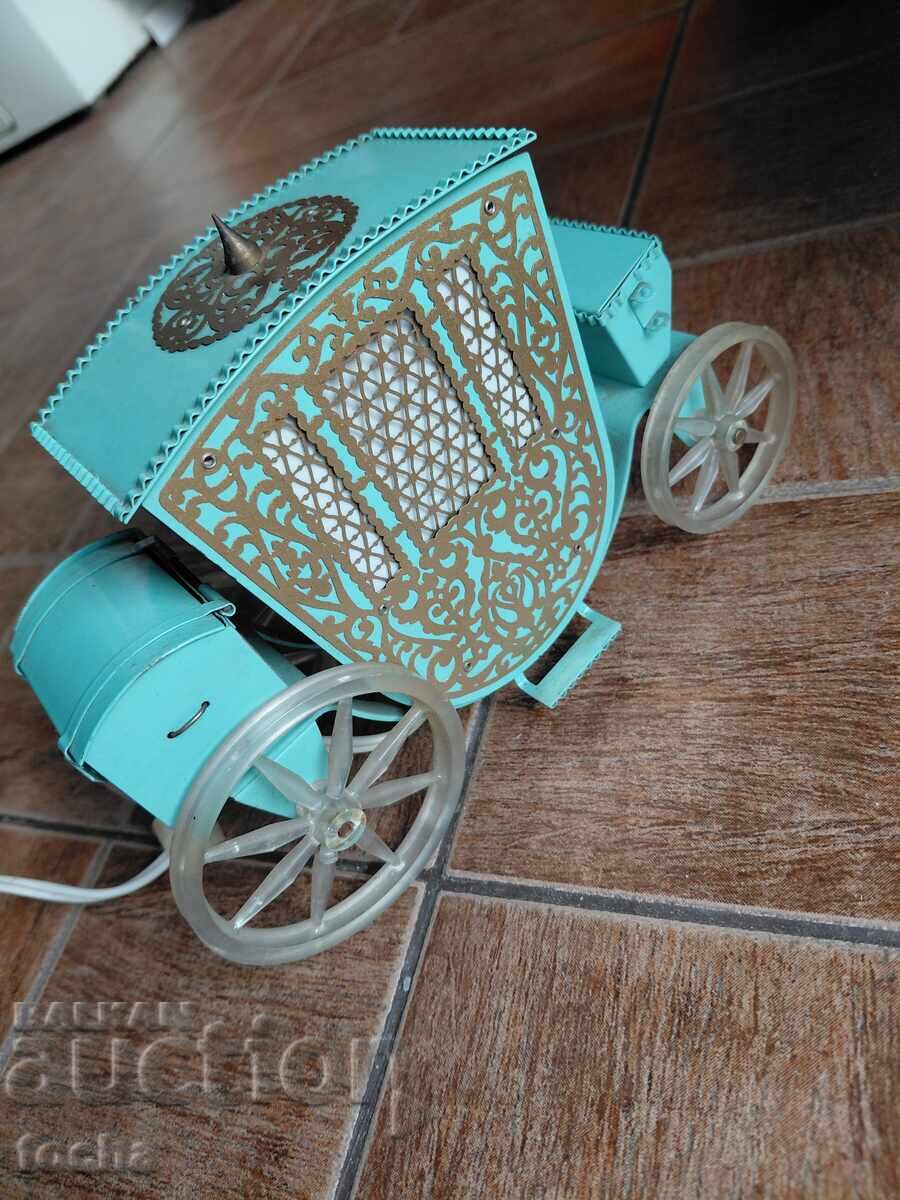 Veche lampă caruță, frumoasă, păstrată, funcțională