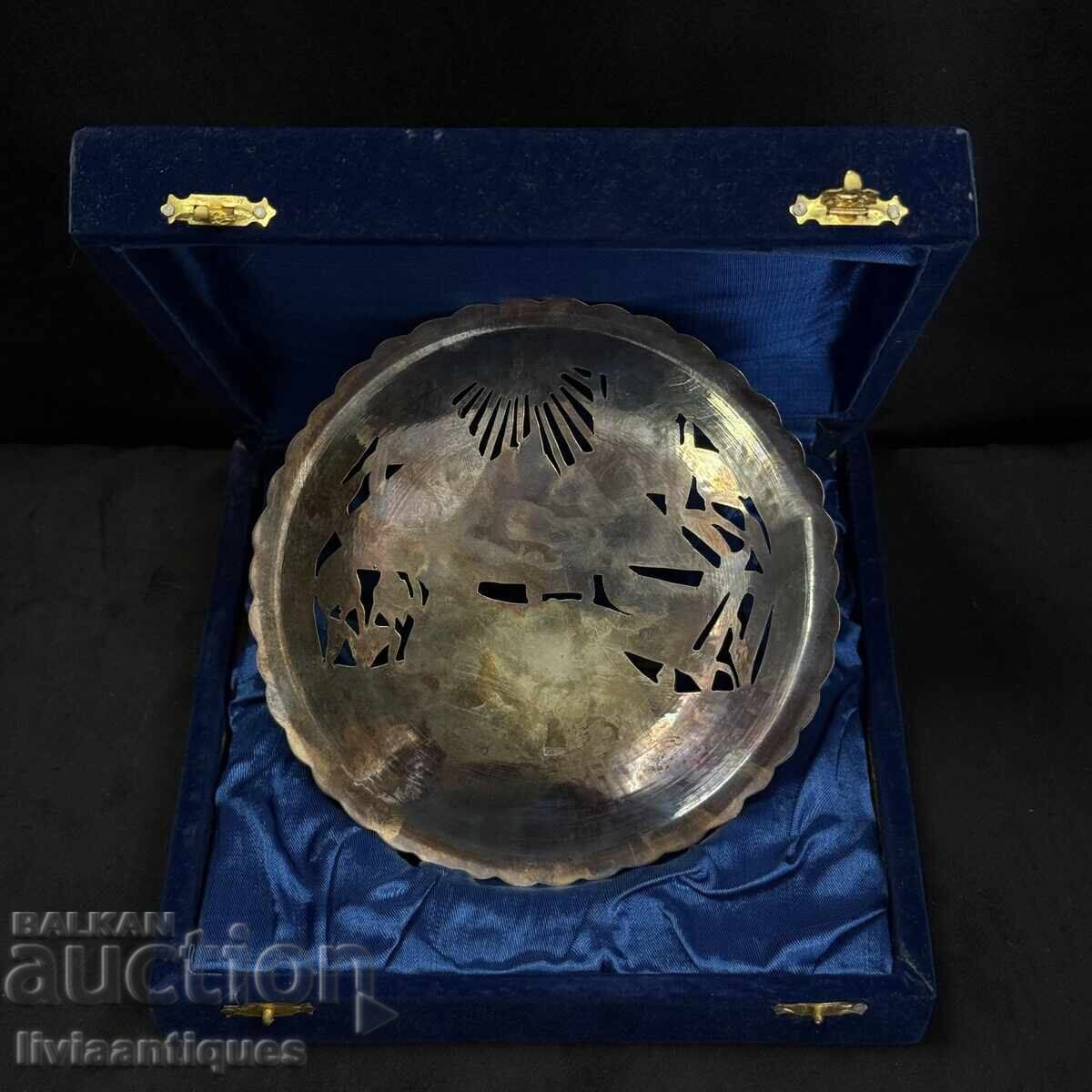 Official Silver Presentation Plaque from Egypt with price € 336.00 | 657.16 BGN Official Silver Presentation Plaque from Egypt with price € 336.00 | 657.16 BGN