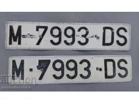 Plăcuțe vechi de înmatriculare auto