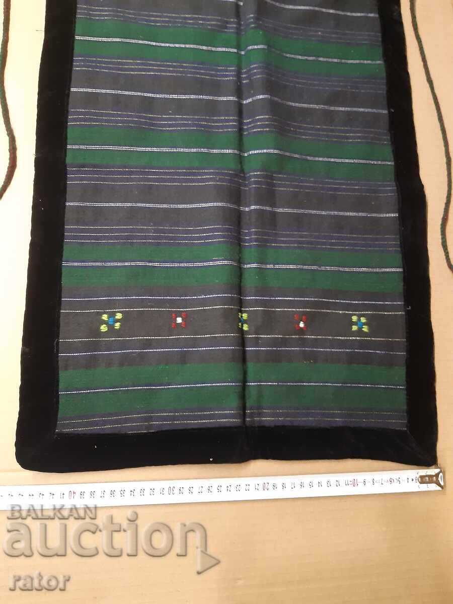 Șorț din lână țesut autentic, costum cu preț € 7.99 | 15.63 BGN