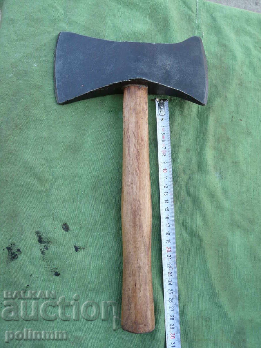 Μαζική γερμανική πέτρινη σφύρα - 332