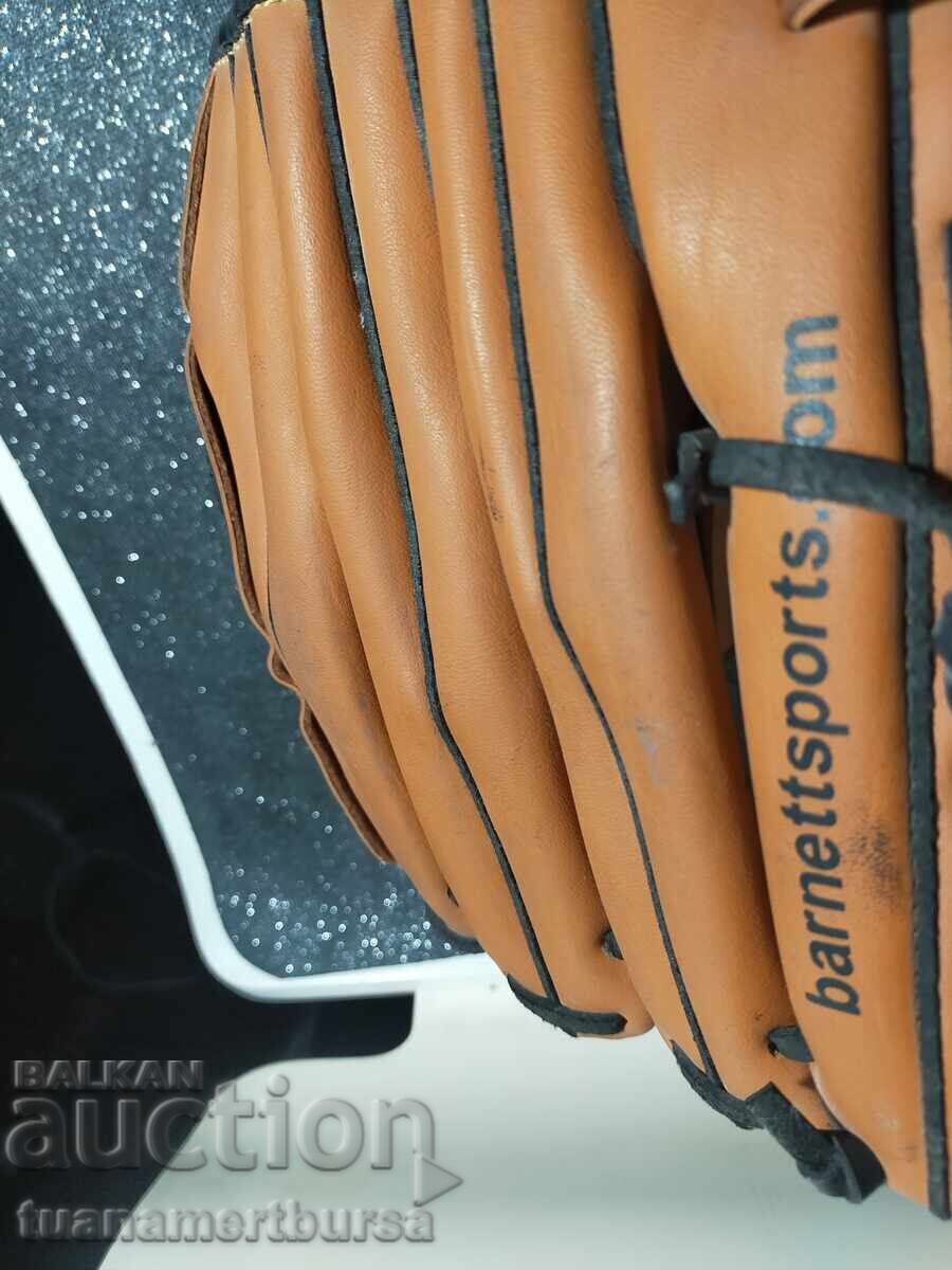 Доставка на Ръкавица за бейзбол