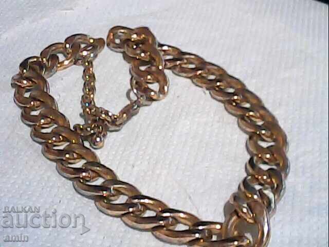 2τμχ παλιά δαμασκηνά σκουλαρίκια επιχρυσωμένα περίπου 100γρ με τιμή € 10.00 | 19.56 BGN 2τμχ παλιά δαμασκηνά σκουλαρίκια επιχρυσωμένα περίπου 100γρ με τιμή € 10.00 | 19.56 BGN