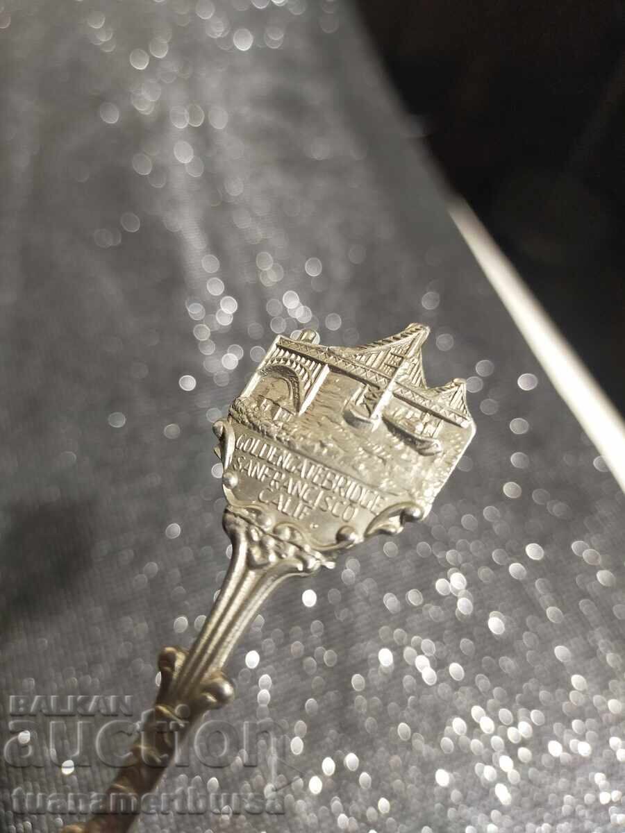 Livrarea Linguriță decorativă