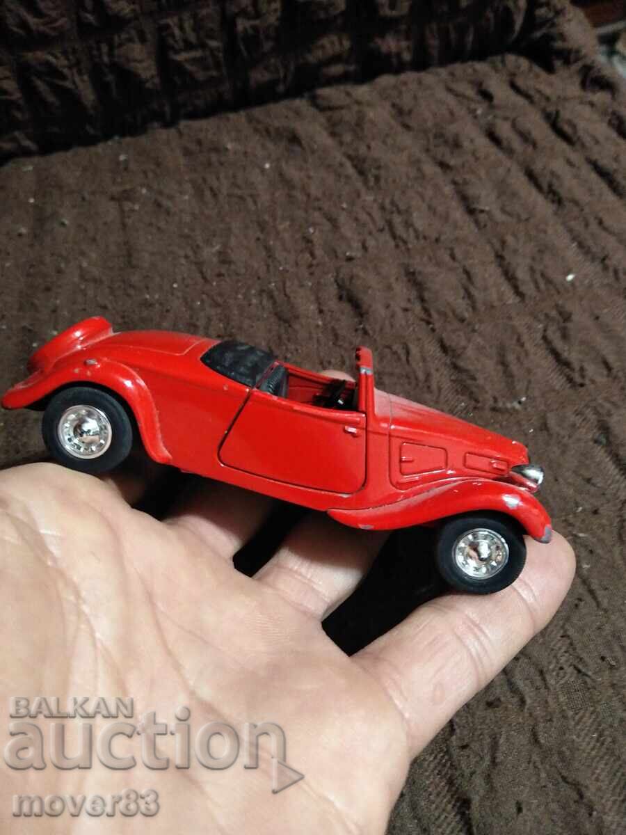 Licitație Jucărie/model „Welly”. Citroën