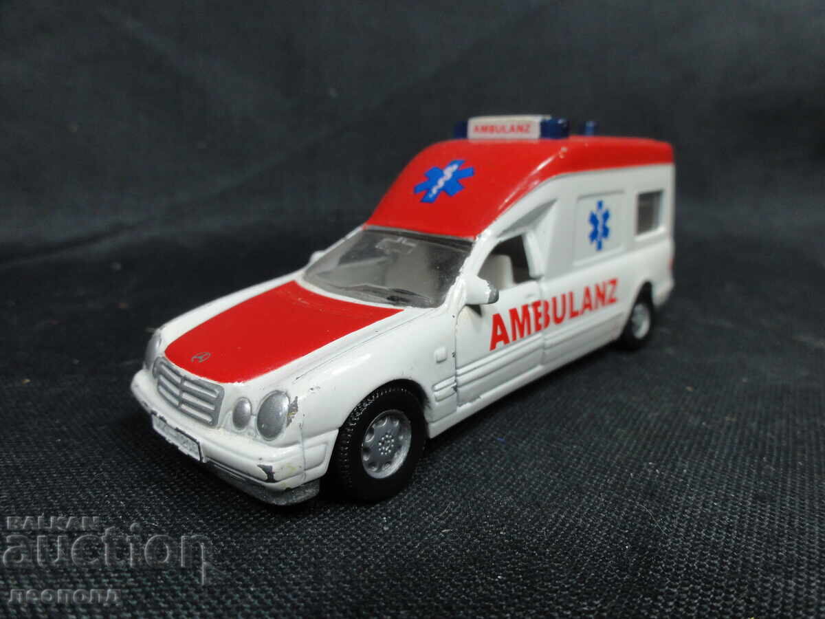 VECHI RETRO METALIC CAMIONETĂ SIKU MERCEDES BINZ AMBULANȚĂ