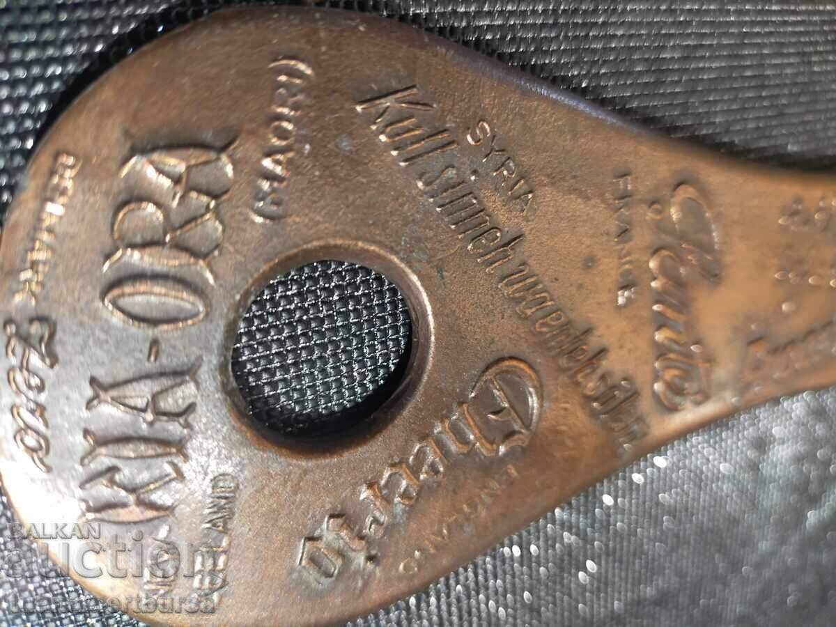 Licitație Deschizator