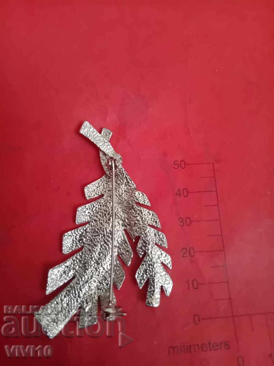 Antique Enamel Brooch with price € 15.00 | 29.34 BGN Antique Enamel Brooch with price € 15.00 | 29.34 BGN