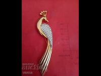 Broșă veche cu pietre, placată cu aur