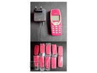Nokia 3310 fără baterie cu încărcător original și multe panouri