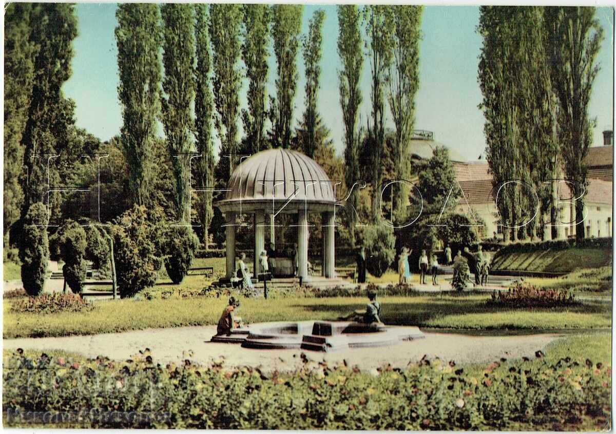 Veche carte poștală Bănceni Parcul din fața băii J433