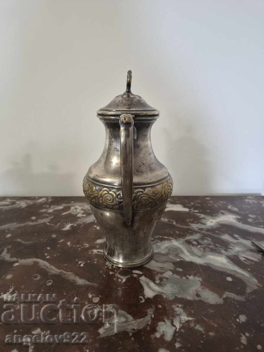 Ceainic din metal placat cu argint!!! cu preț € 3.50 | 6.85 BGN Ceainic din metal placat cu argint!!! cu preț € 3.50 | 6.85 BGN