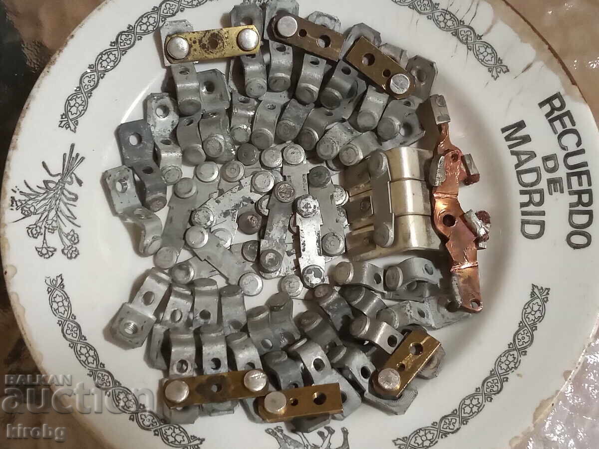 ΑΓΑΡΤΗΡΕΣ ΑΠΟ ΑΡΓΥΡΟ 400γρ με τιμή € 52.00 | 101.70 BGN