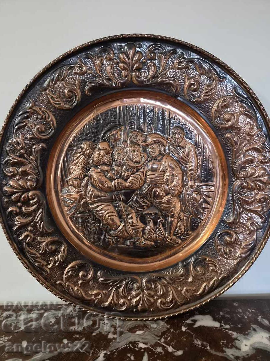 Licitație Golyamo relefno medno pano za stena!!!