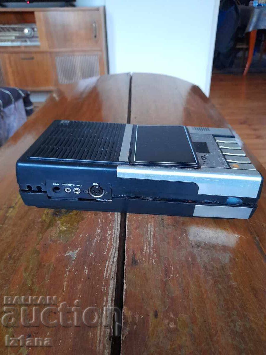 Licitație Casetofon vechi Taiga W-5385