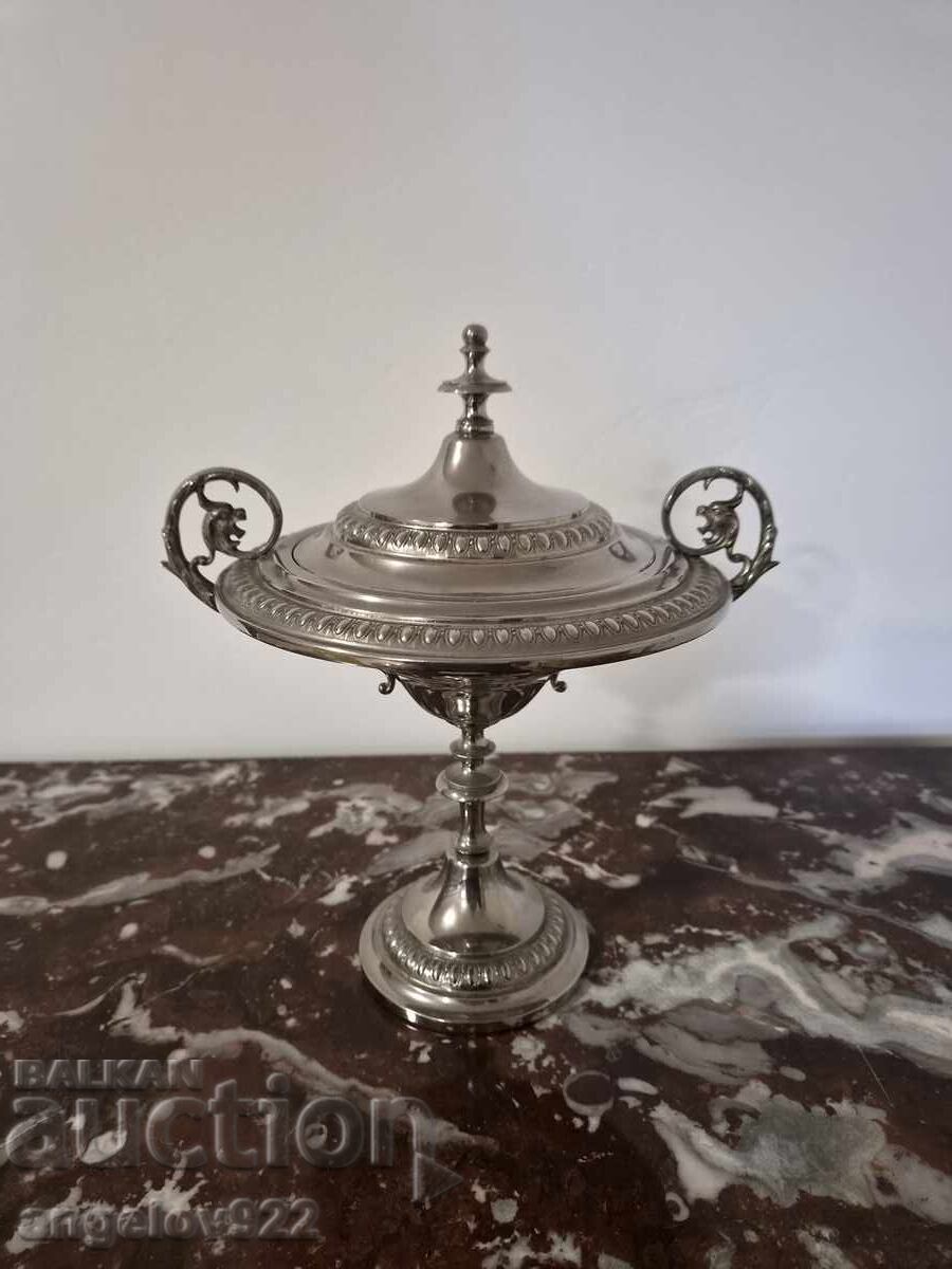 Доставка на Посребрена метална ледарка!!!