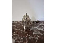 Посребрен метален чайник!!!