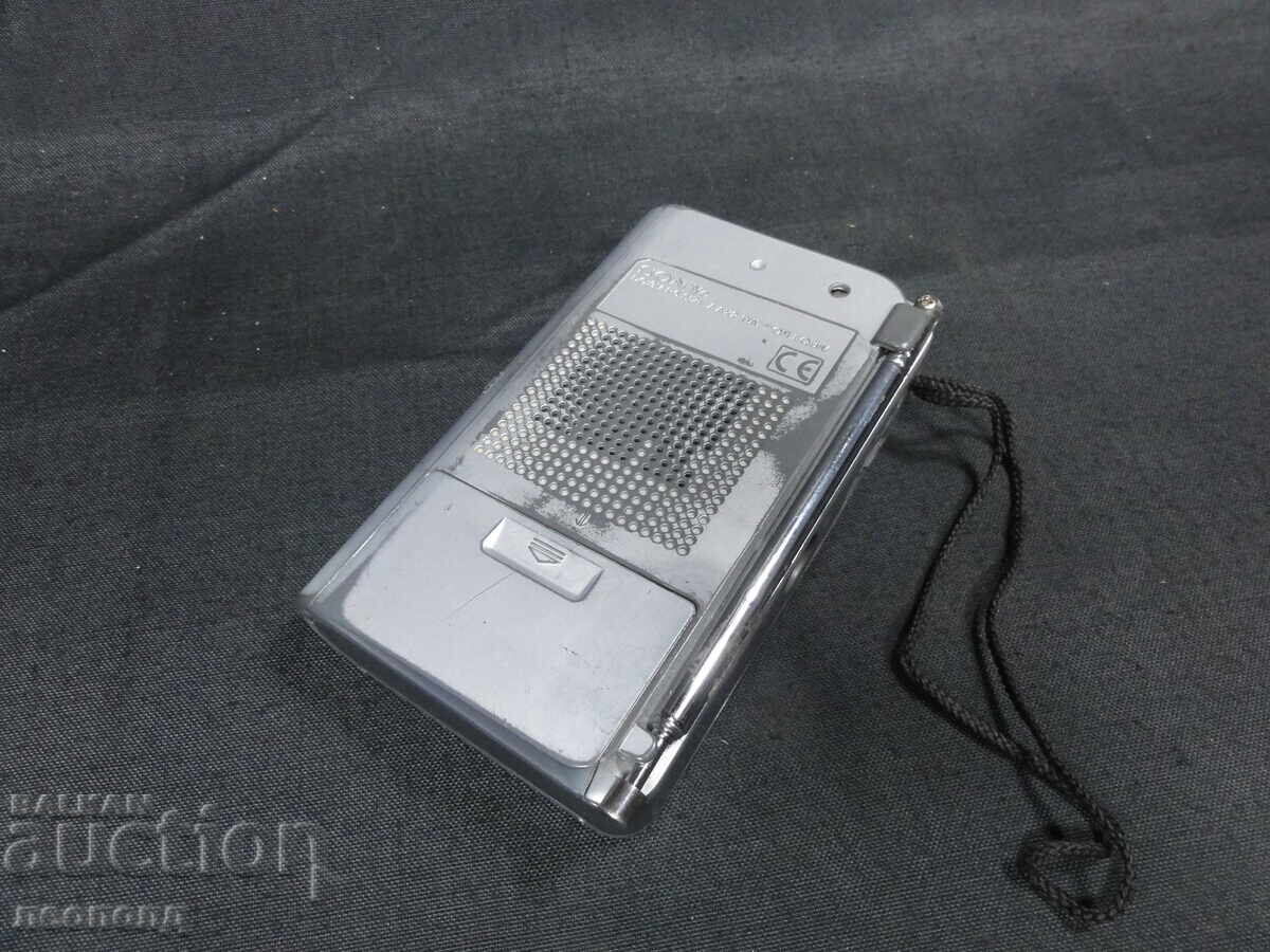 Livrarea BZC VECHI RETRO TRANZISTOR RADIO SONY