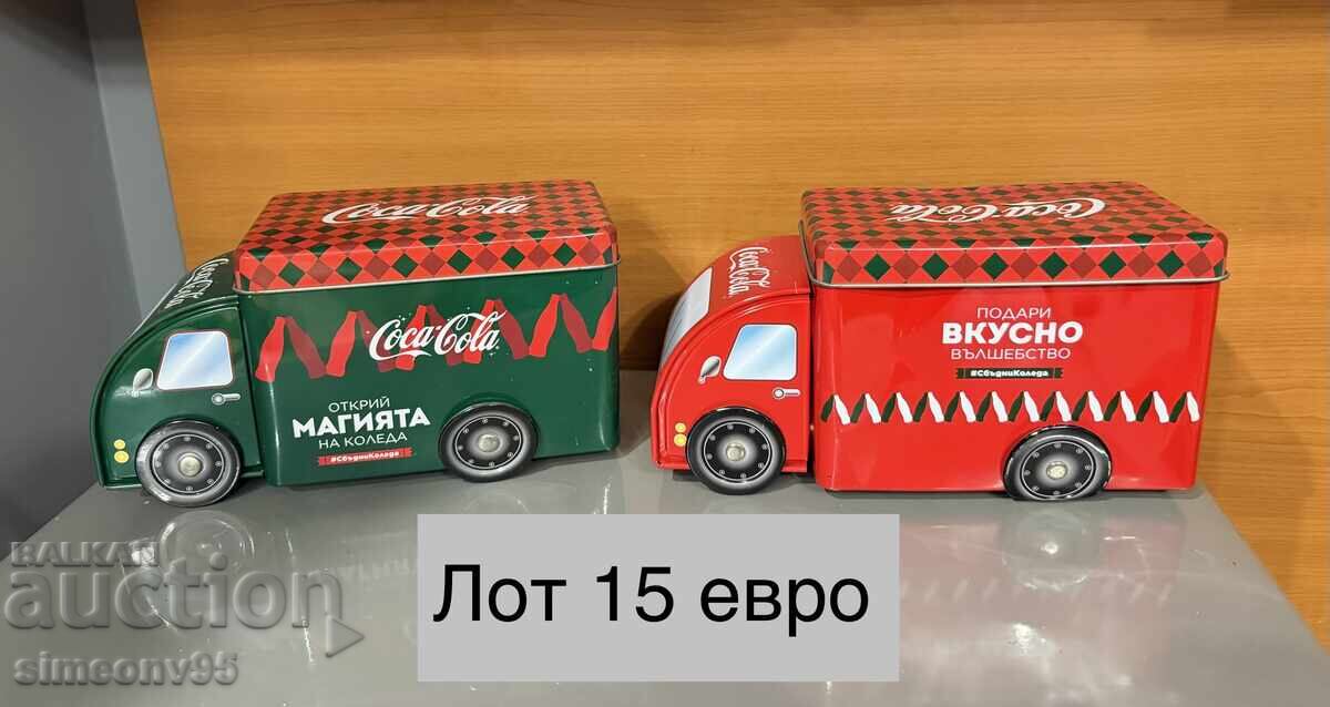 Vechi camioane Coca-Cola