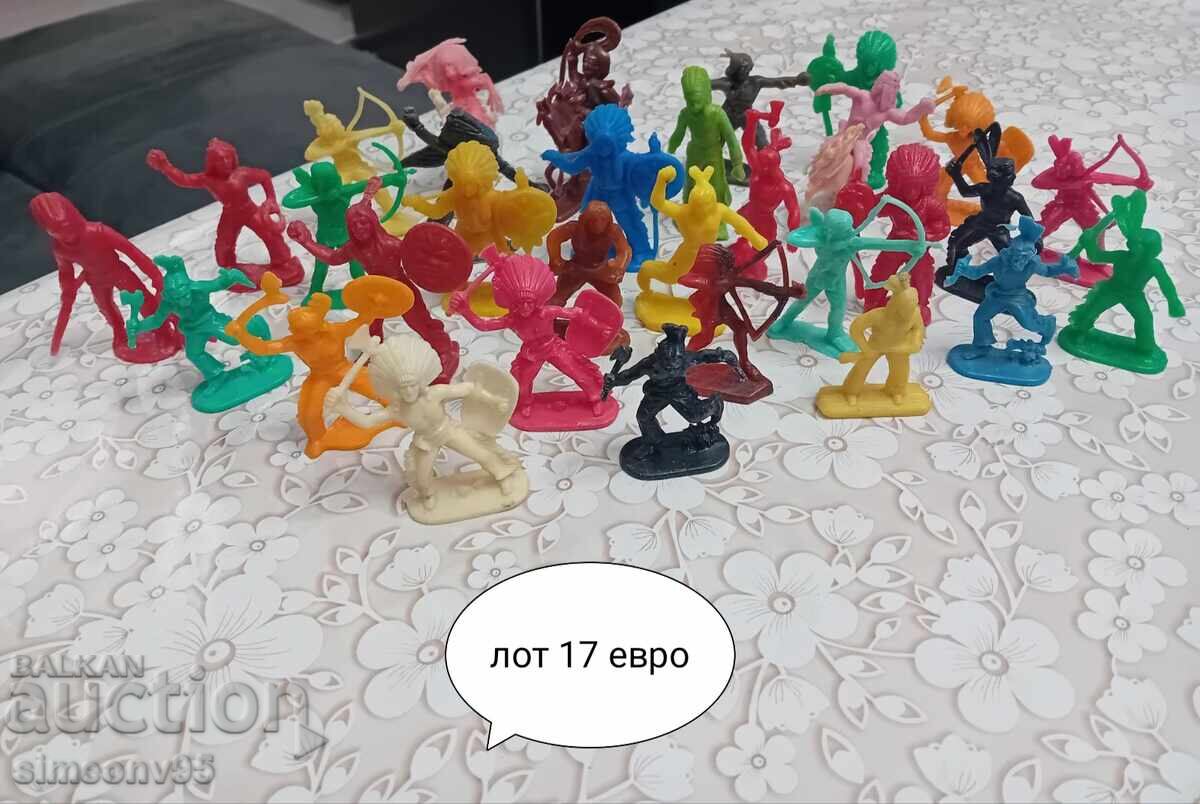 Стари войници играчки фигурки Стари войници играчки фигурки