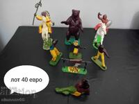 Figurine vechi de soldați de jucărie